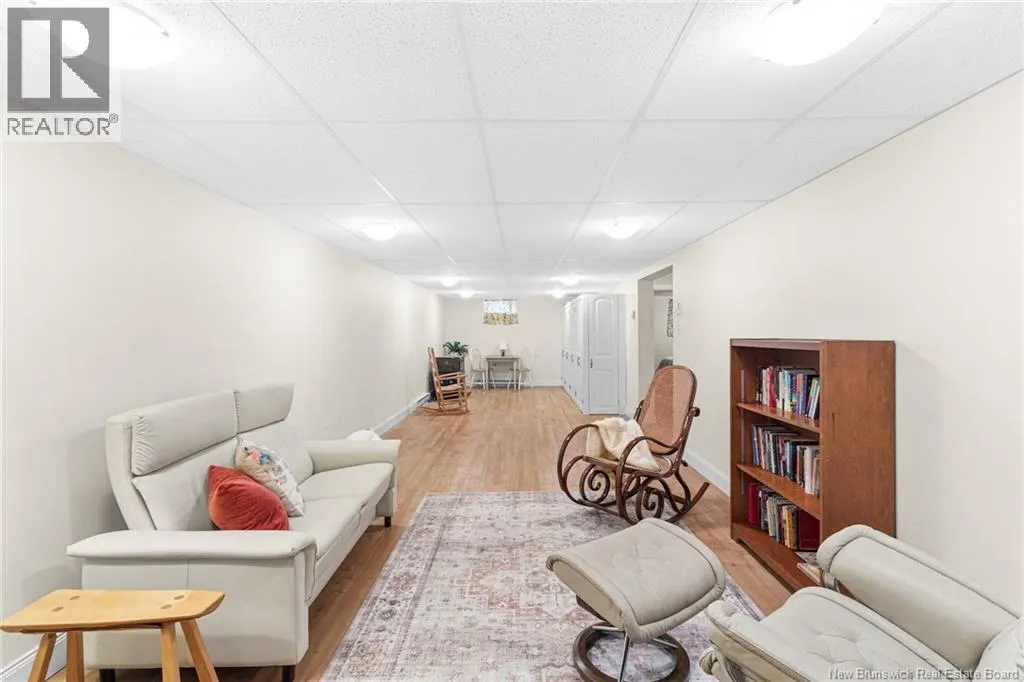 195 Inglewood Drive