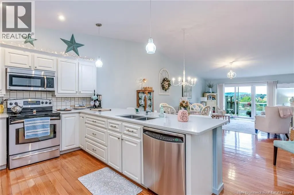 25 Mapleview Drive