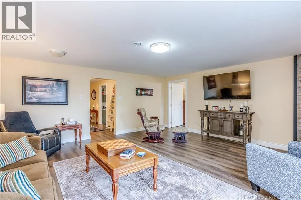 25 Mapleview Drive