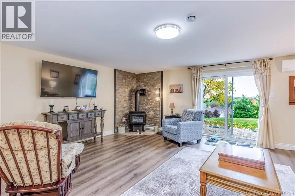 25 Mapleview Drive