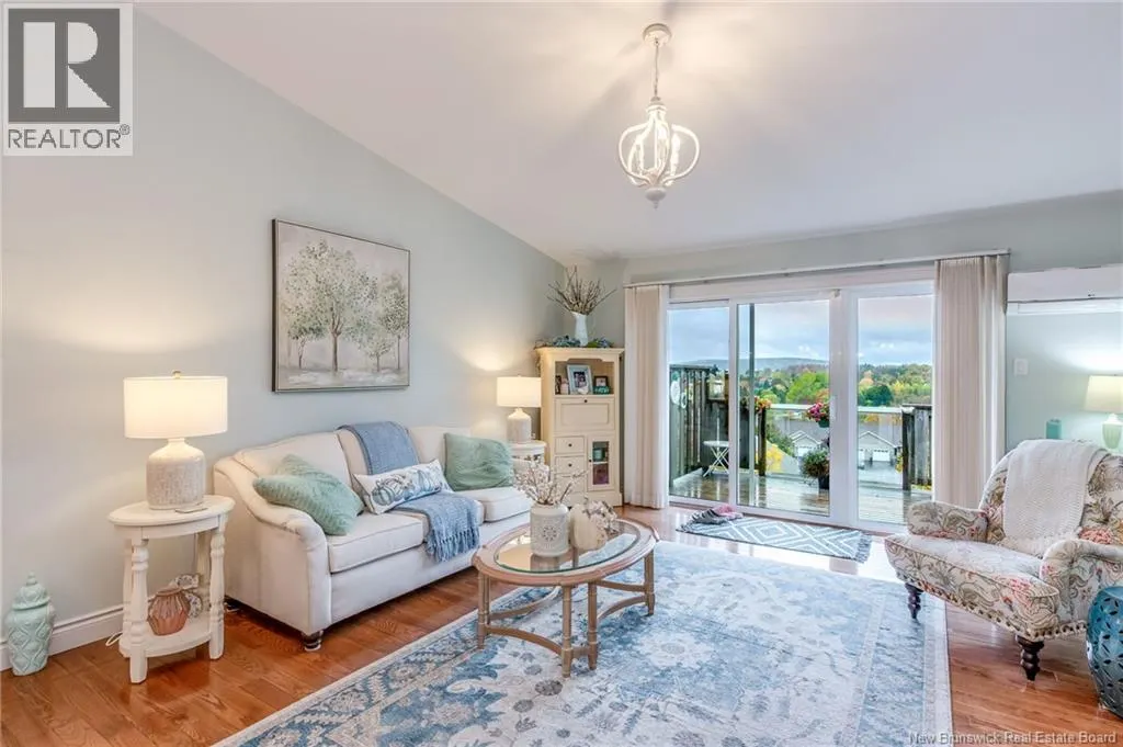 25 Mapleview Drive