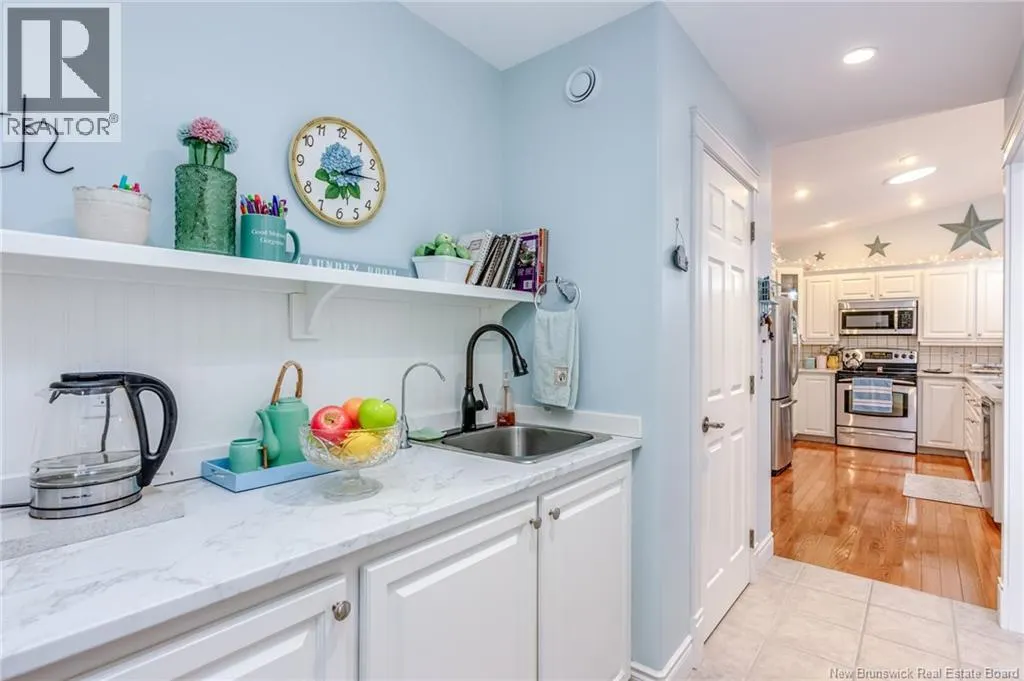 25 Mapleview Drive