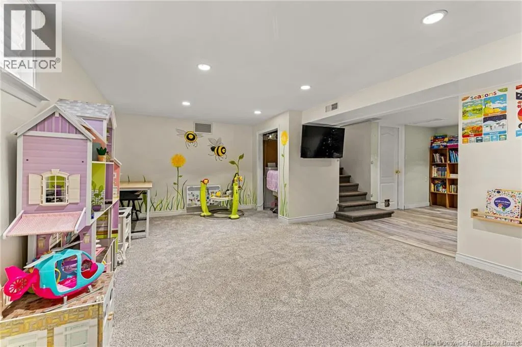 225 Upper Mountain Road