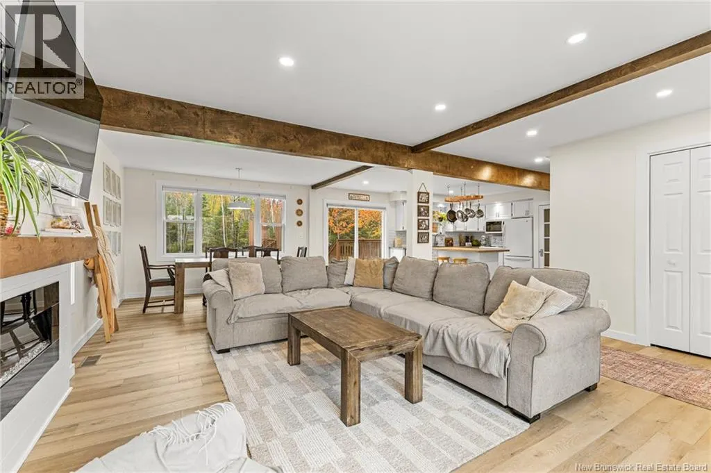 225 Upper Mountain Road