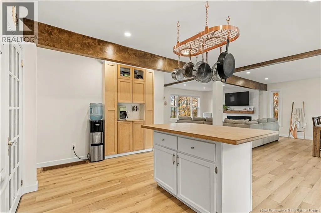 225 Upper Mountain Road