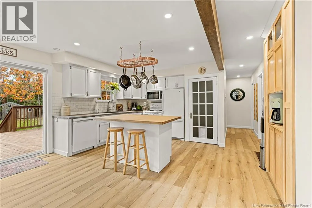 225 Upper Mountain Road