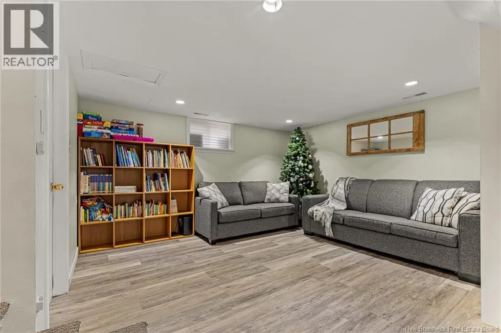 225 Upper Mountain Road