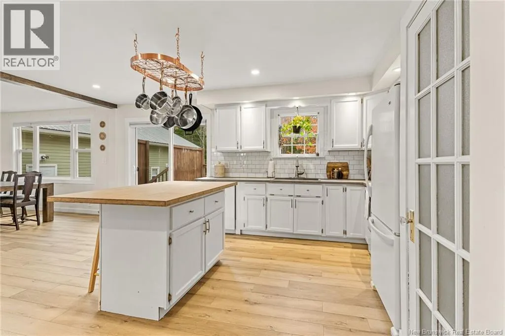 225 Upper Mountain Road