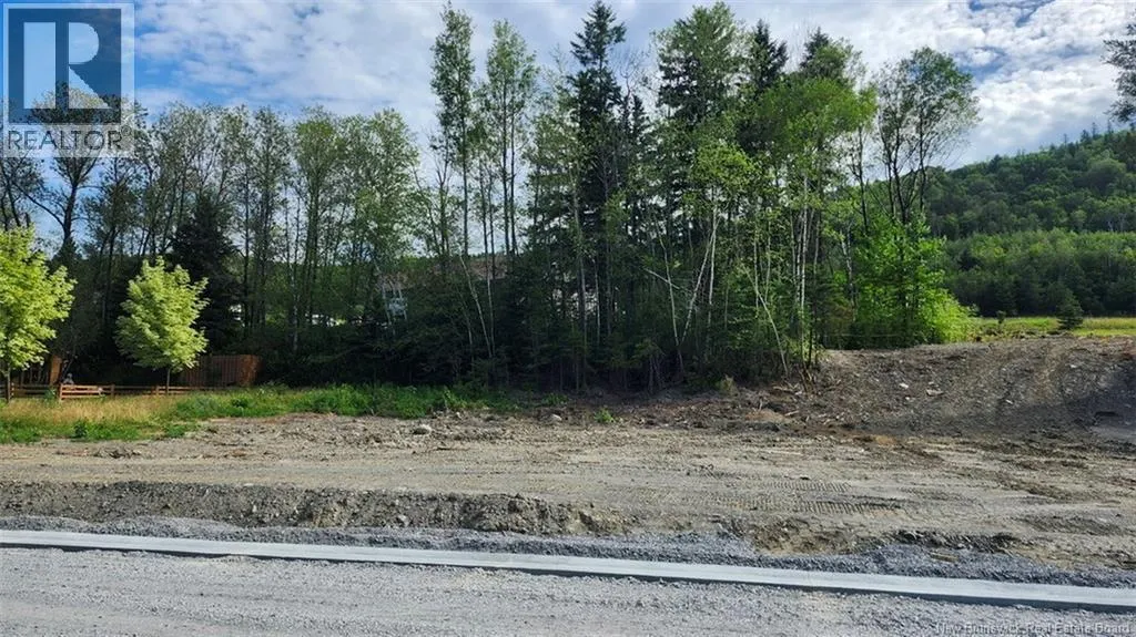Lot Lionel H. Lajoie Avenue