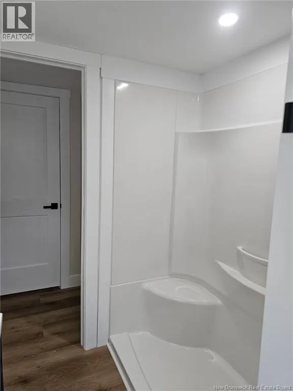 12 Springvale Avenue