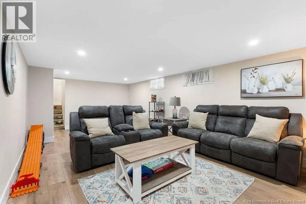 12 Springvale Avenue