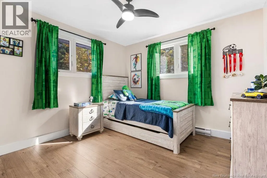 12 Springvale Avenue