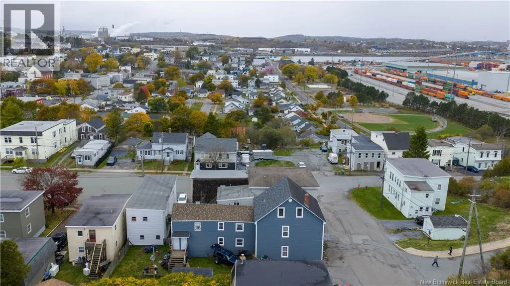 15 Victoria   West Street