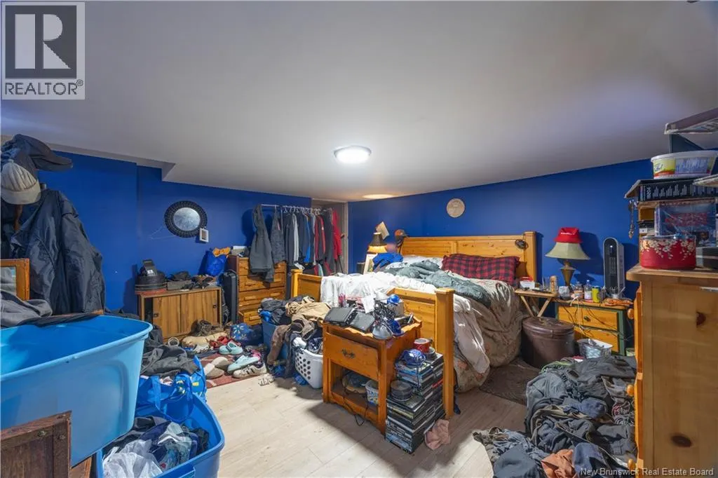 15 Victoria   West Street