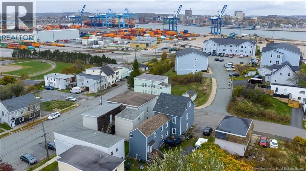 15 Victoria   West Street