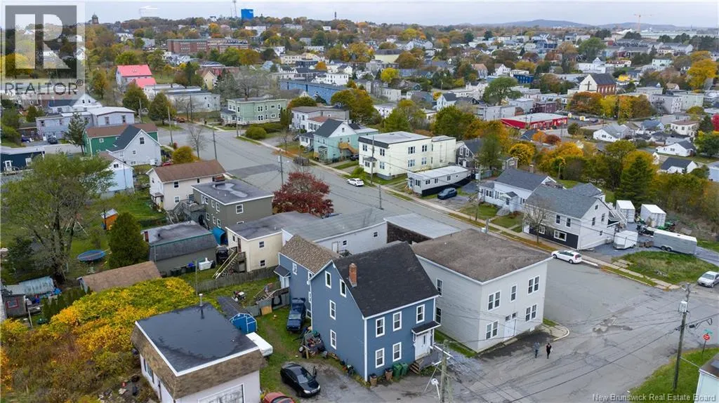 15 Victoria   West Street