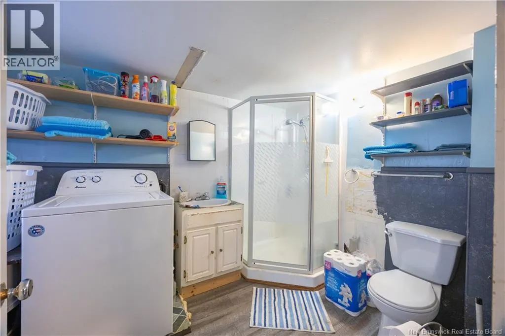 15 Victoria   West Street