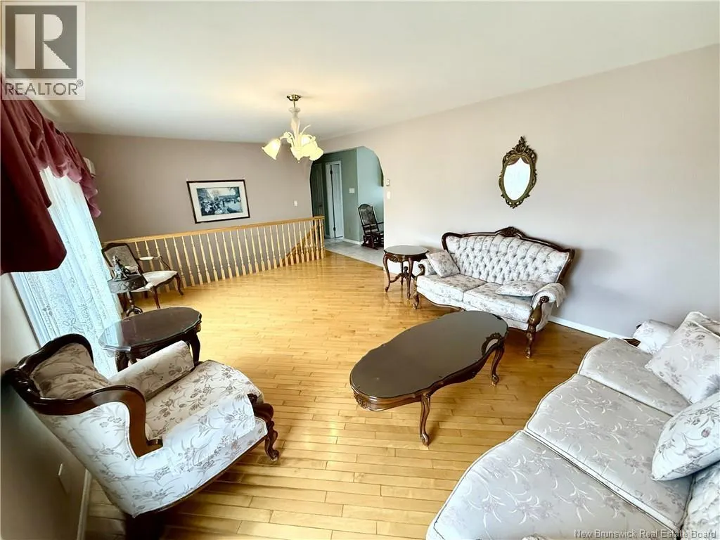1216 Rue Principale