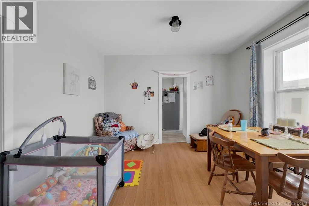 398-400 Algonquin Place