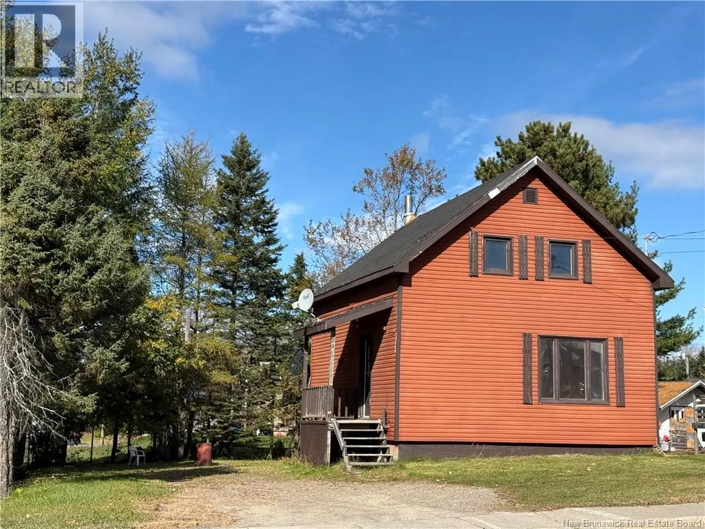 348 St-Jean Street