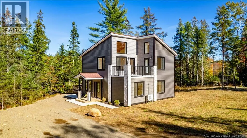 4 Thomas Creek Lane