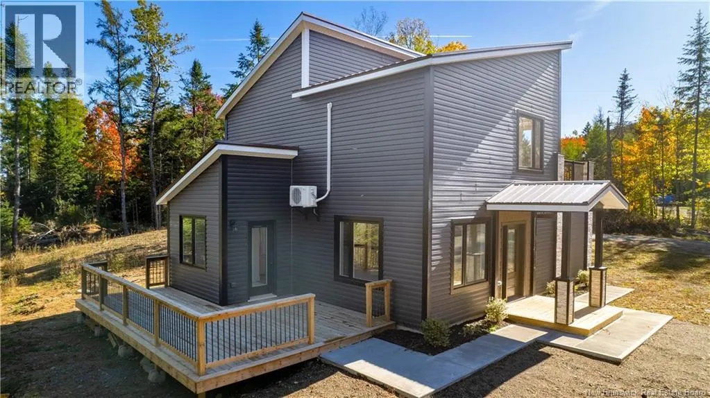4 Thomas Creek Lane