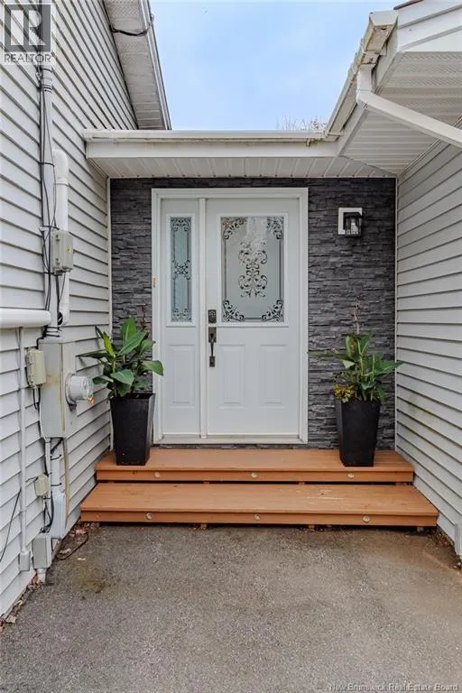 8 Oak Street