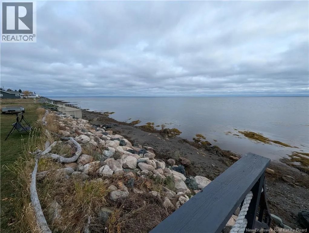 425 De La Baie