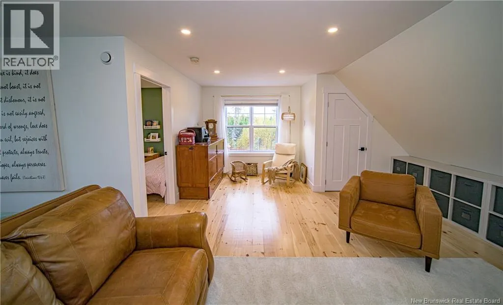 97 Lyndsay Lane