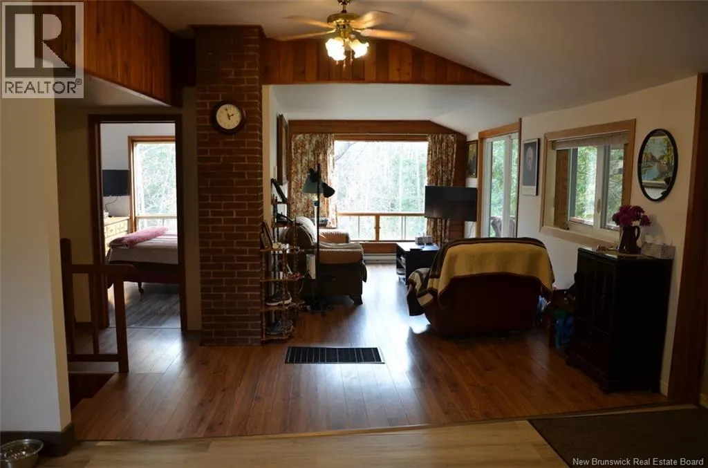 3075 Middle River Road