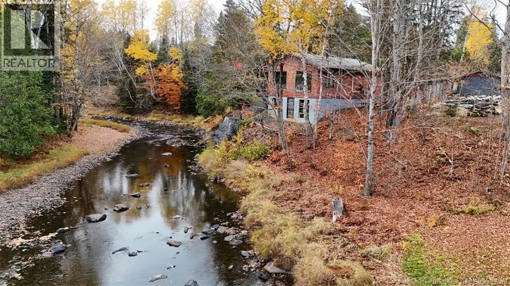 3075 Middle River Road
