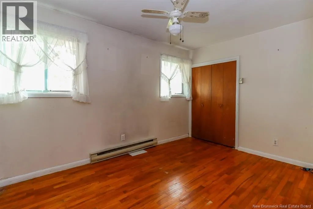 339 Silvermount Crescent