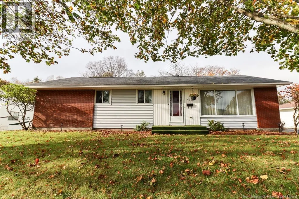 339 Silvermount Crescent