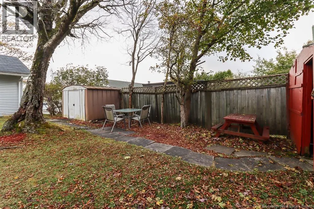 339 Silvermount Crescent