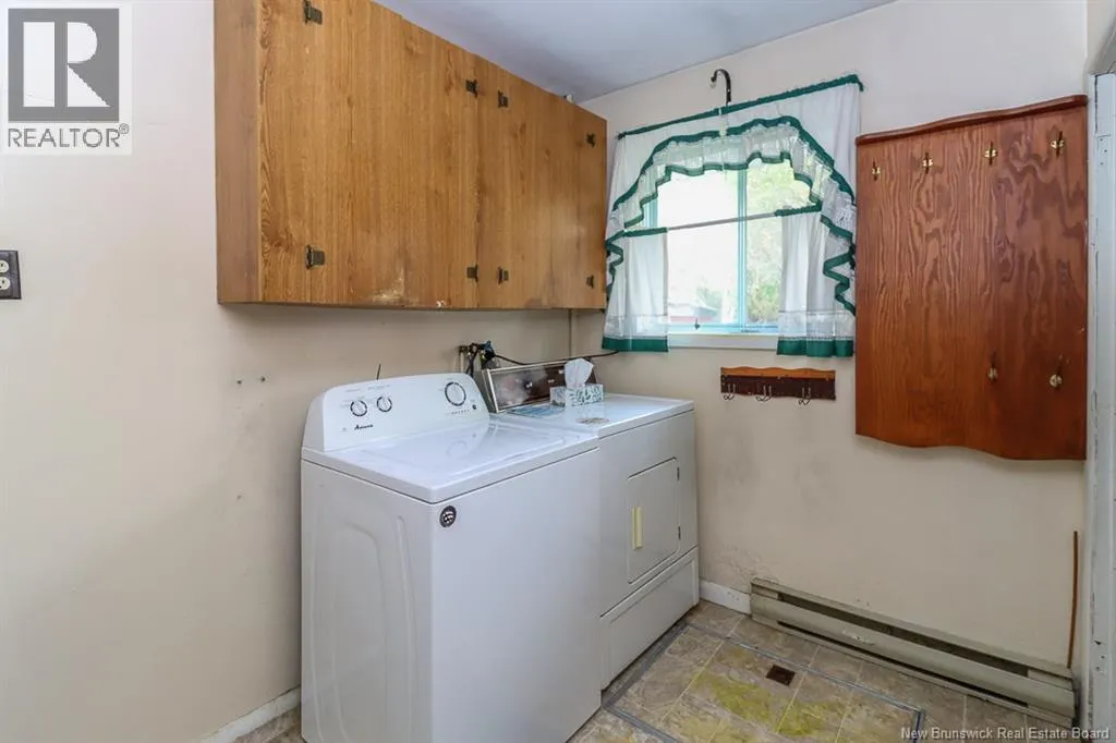 339 Silvermount Crescent