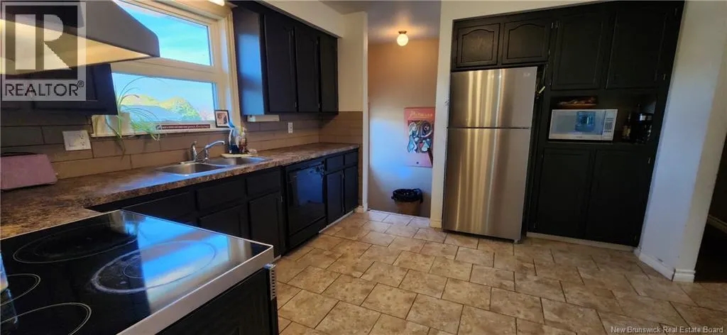24 Sandalwood Crescent
