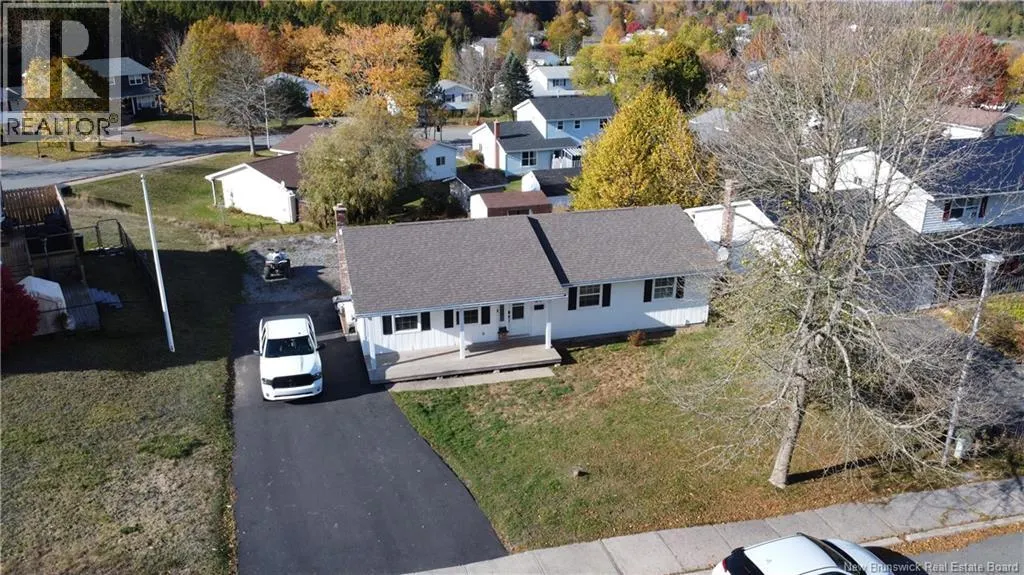 24 Sandalwood Crescent