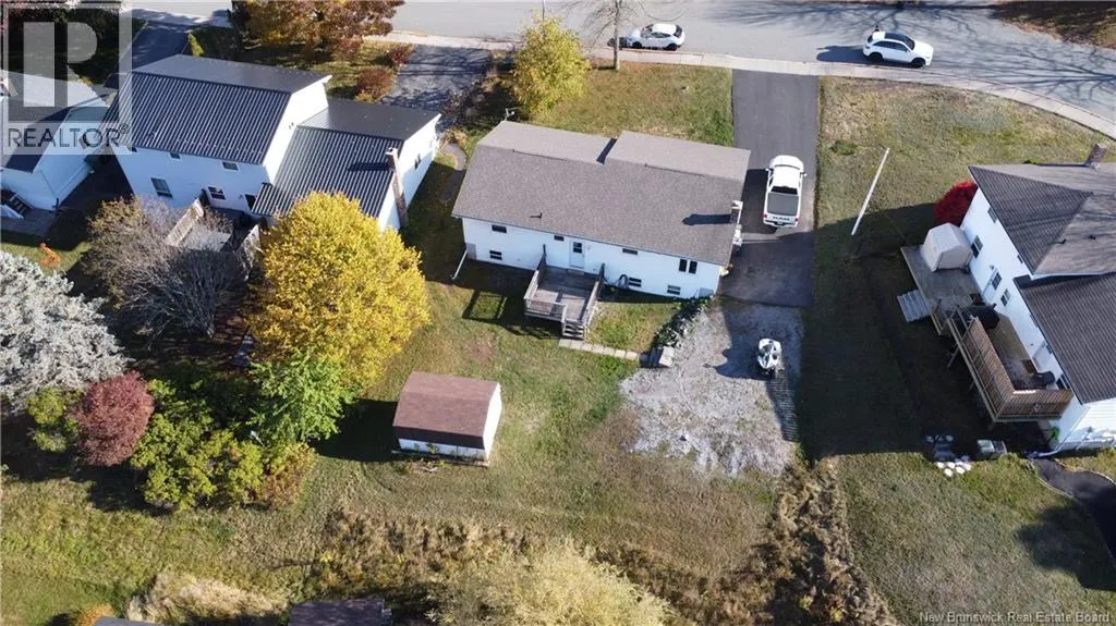 24 Sandalwood Crescent