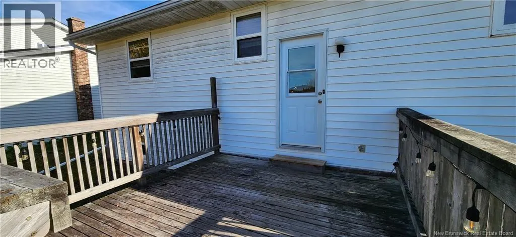 24 Sandalwood Crescent