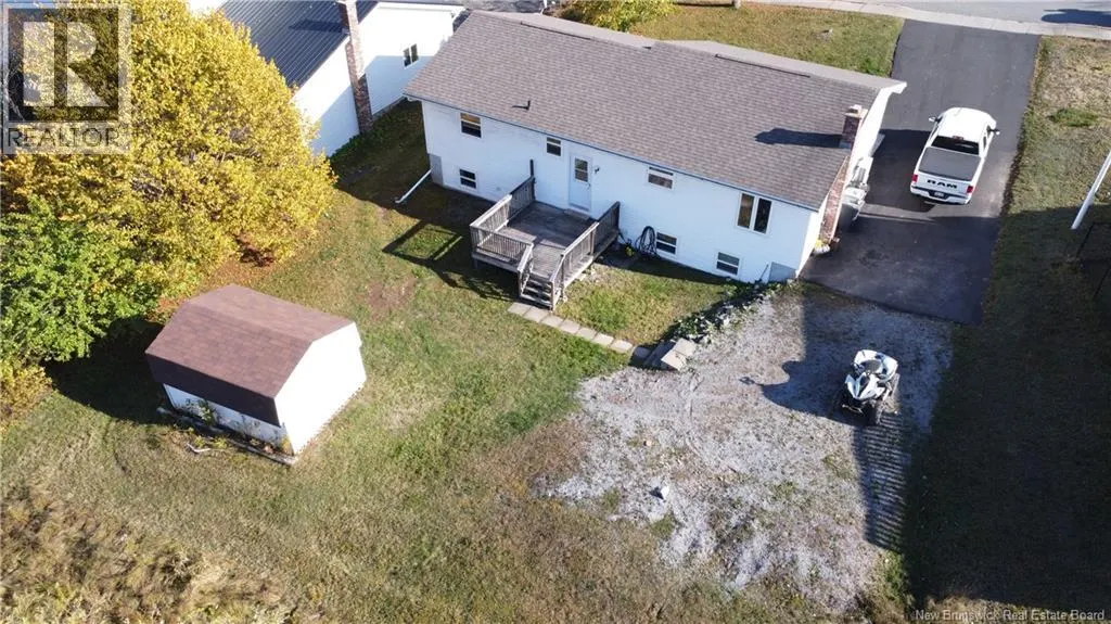 24 Sandalwood Crescent