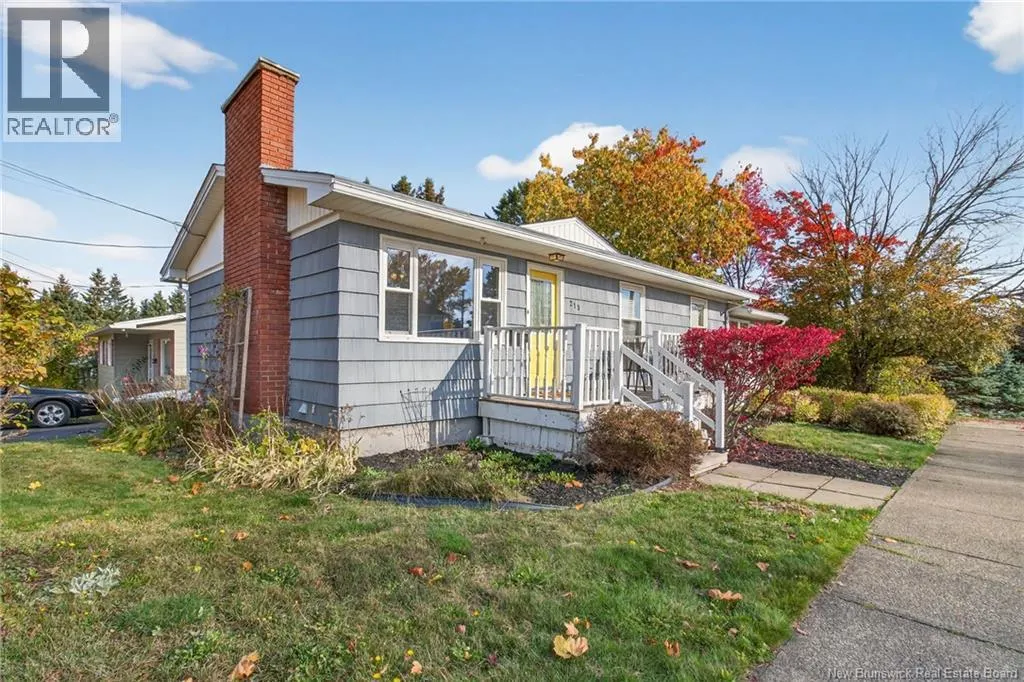219 Bromley Avenue