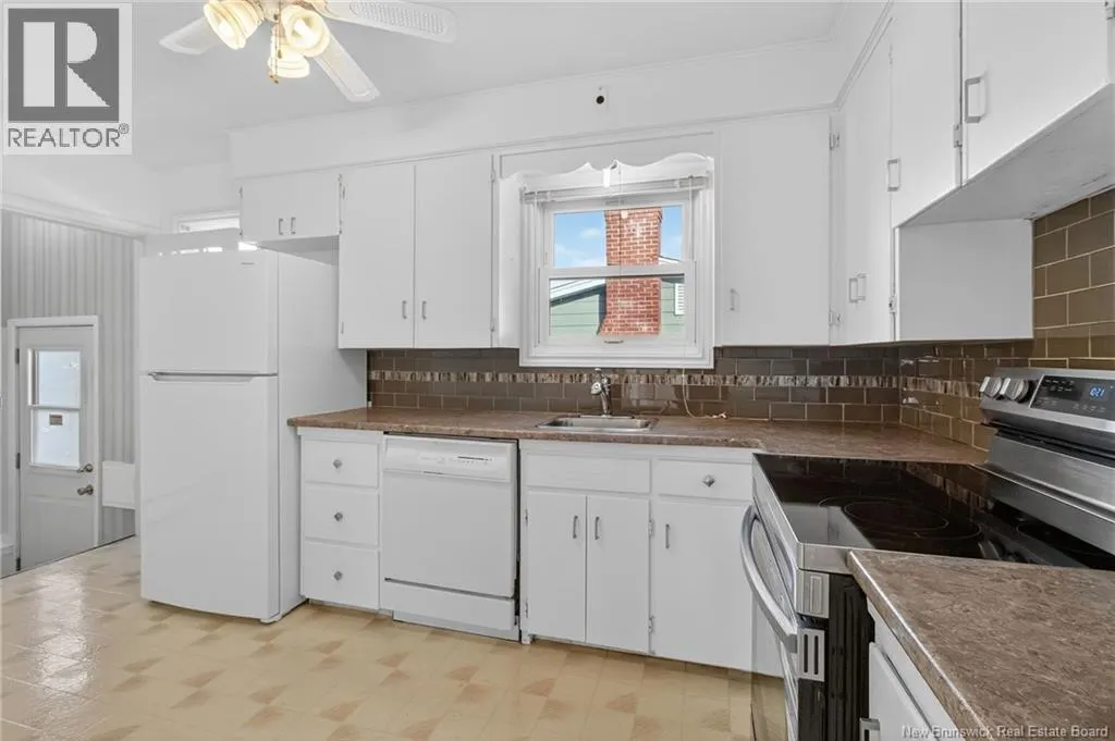 219 Bromley Avenue