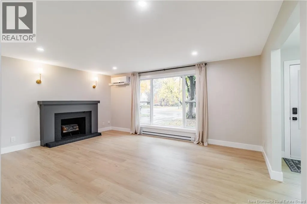 777 Maclaren Avenue