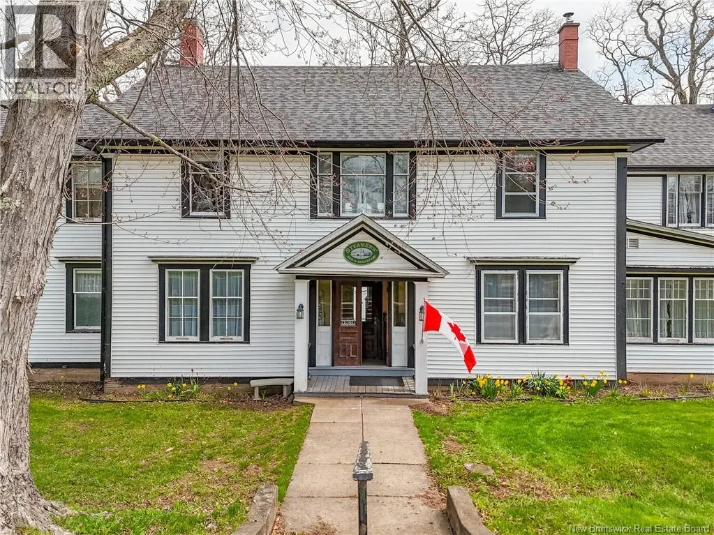 74 Front Street