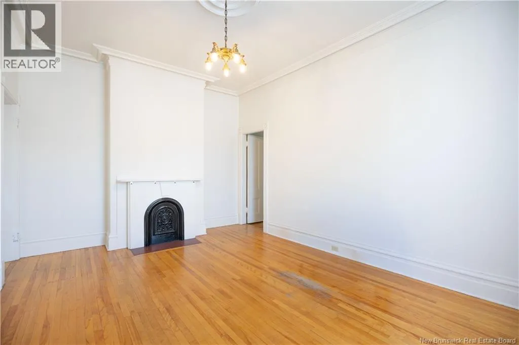 84 Duke Street Unit# 2