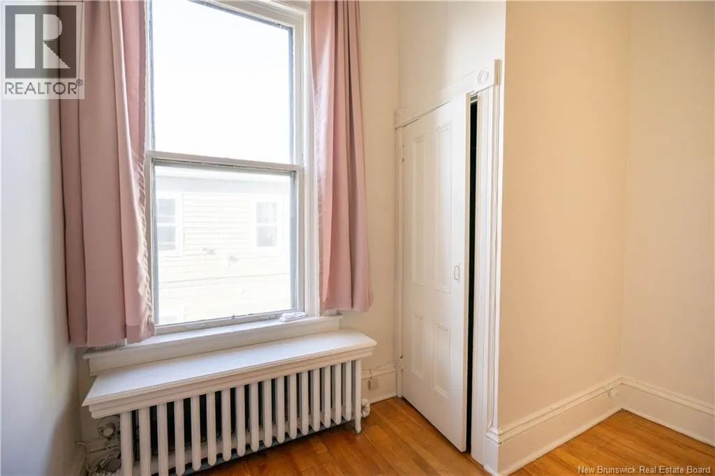 84 Duke Street Unit# 2