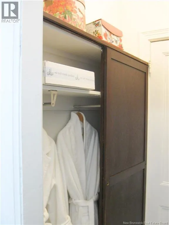 84 Duke Street Unit# 2