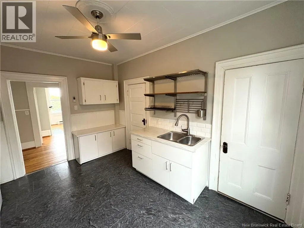 131 Wentworth Street