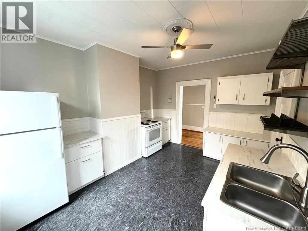 131 Wentworth Street