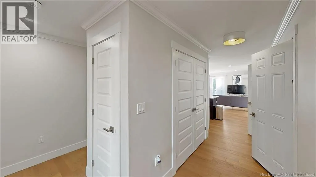 18 Elmwood Drive